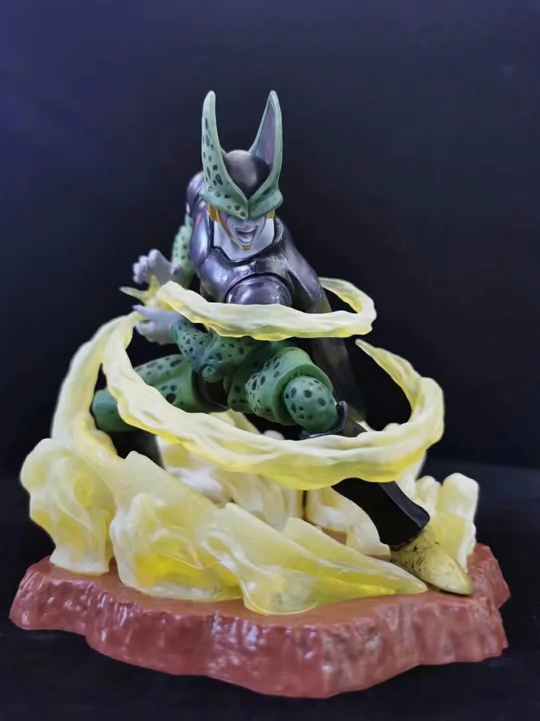 Cell – KẺ PHẢN DIỆN BIẾN HÓA KHÔN LƯỜNG TRONG Dragon Ball